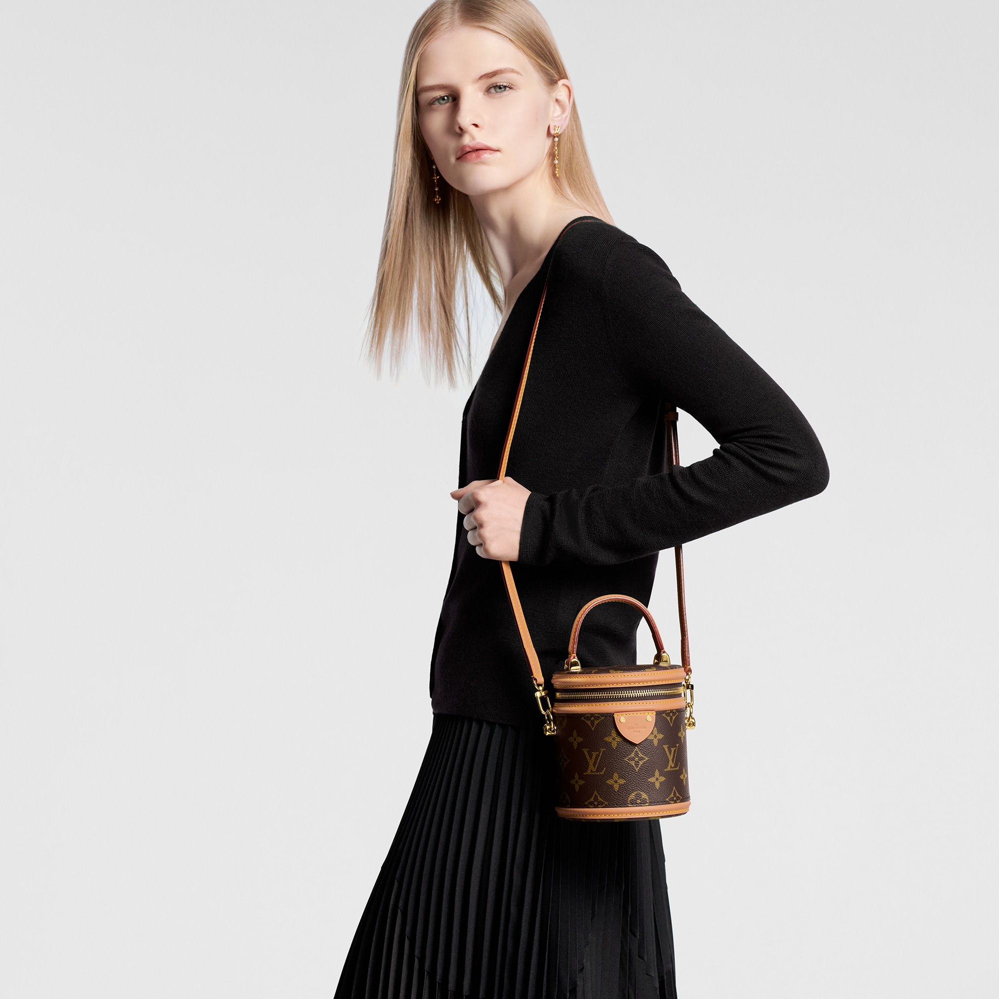 LOUISVUITTON LVNano Cannesナノカンヌ バケットバッグ Nano Cannes Monogram - Women - Small Leather Goods | LOUIS VUITTON ®